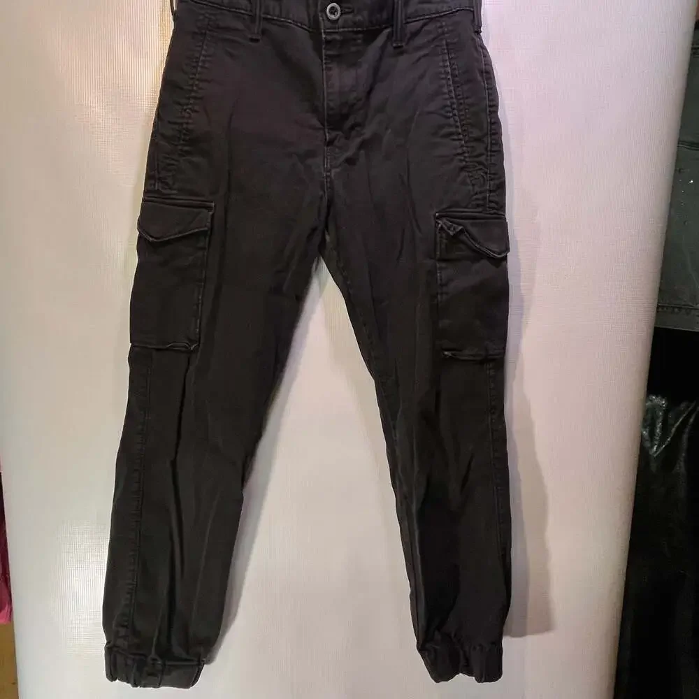 Levi's Black Cargo Pants